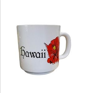 Hawaii mug with hibiscus flower